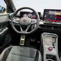 Volkswagen T-roc - prvi pogled 2025