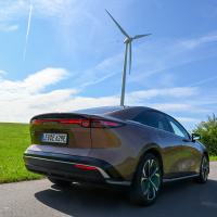 Mazda 6e - za volanom 2025