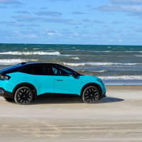 Novi nissan leaf - za volanom 2025