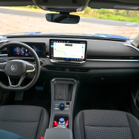 Volkswagen T-roc - Za volanom 2025