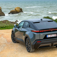 Toyota C-HR+ BEV - za volanom