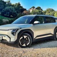 Kia EV3 sky 58,3 kWh - panorama 2025