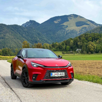 Lexus LBX 1.5 HEV E-CVT - test 2026