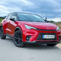Lexus LBX 1.5 HEV E-CVT - test 2026