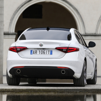 160510_Alfa-Romeo_Giulia_08.jpg