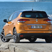 renault scenic 7.jpg