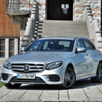 MB E 220D 18.jpg