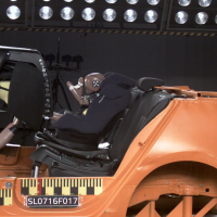 Recaro_Optia_Frontcrash.jpg