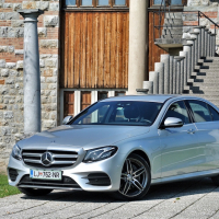 MB E 220D 17.jpg