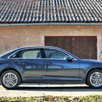 audi-A4-26.jpg