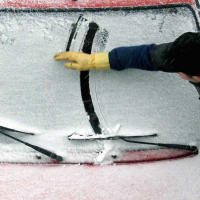 hrt-auf-benzin-zu-verschwenden-und-euren-motor-im-winter-vorzuwrmen.jpg