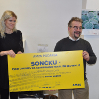 Predaja donacije Zvezi Soncek_2.jpg