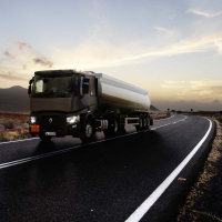 renault_trucks_t_tanker_1_1.jpg
