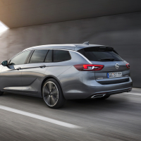 Opel-Insignia-Sports-Tourer-304055.jpg
