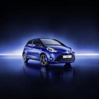 toyota-yaris-bitone-1-final-rgb.jpg