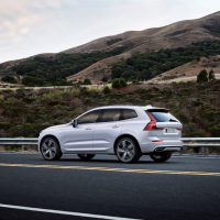 Volvo_XC60 2.jpg