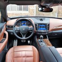maserati levante 38.jpg