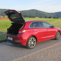 hyundai i30 5.jpg