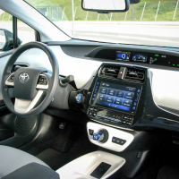 Toyota_prius_plugin_hibrid (15 of 28).jpg