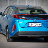 Toyota_prius_plugin_hibrid (4 of 28).jpg