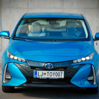 Toyota_prius_plugin_hibrid (1 of 28).jpg