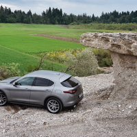 alfa stelvio test sep 17 6.jpg