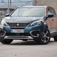 Peugeot 5008 (9 of 21).jpg