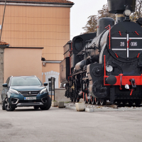 Peugeot 5008 (2 of 21).jpg