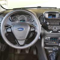 Ford_ka_mitsubishi_space_star (36 of 44).jpg