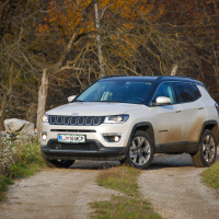Jeep_compass24.jpg