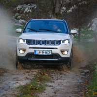 Jeep_compass23.jpg