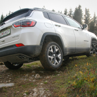Jeep_compass15.jpg