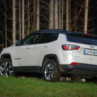Jeep_compass12.jpg