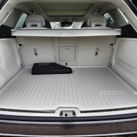 Volvo_XC60 (19 of 28).jpg