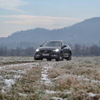 Volvo_XC60 (11 of 28).jpg