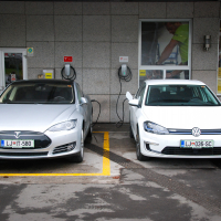 Tesla_AMZS (5 of 9).jpg