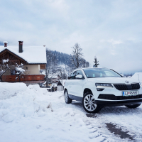 Škoda karoq (5 of 15).jpg
