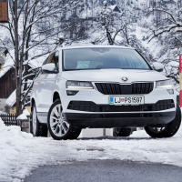 Škoda karoq (3 of 15).jpg