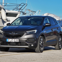 Opel_grandland_X (3 of 12).jpg