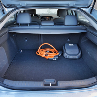 Hyundai ioniq electric (14 of 17).jpg
