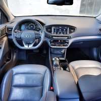 Hyundai ioniq electric (9 of 17).jpg