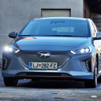 Hyundai ioniq electric (7 of 17).jpg