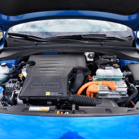 Hyundai_ioniq_plugin (17 of 17).jpg