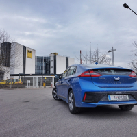 Hyundai_ioniq_plugin (10 of 17).jpg