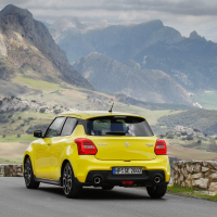 Suzuki swift sport (2 of 12).jpg