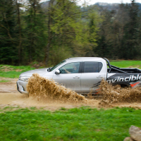 Mercedes-benz X 250 d 4matic in toyota hilux 2.4 D-4D invincible 50 (34 of 58).jpg