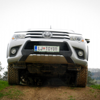Mercedes-benz X 250 d 4matic in toyota hilux 2.4 D-4D invincible 50 (21 of 58).jpg