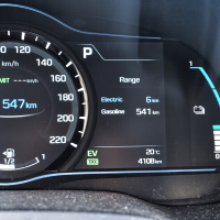Hyundai_ioniq_plugin_hibrid_supertest (12 of 12).jpg