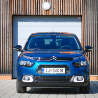 Citroen C4 cactus (3 of 10).jpg