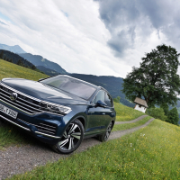 VW_touareg (2 of 25).jpg